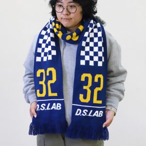 フリンジ付きマフラー
